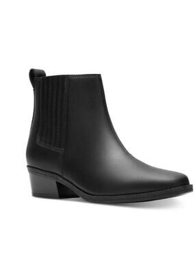 Clarks Danyelle Skip Low Heel Ankle Boots Black Leather Women's NEW - 6.5W